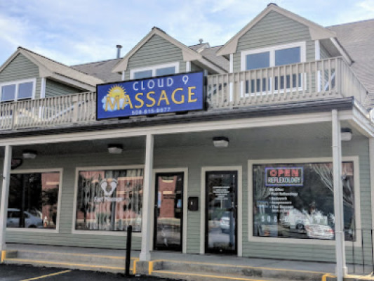 Cloud 9 Massage